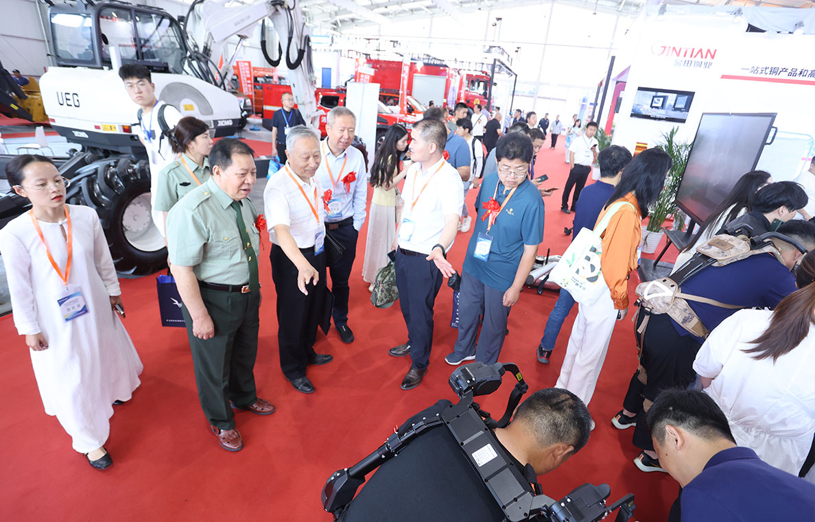 �������ʷ��ּ���Ӧ����ȫ��ҵ������FZEXPOCN